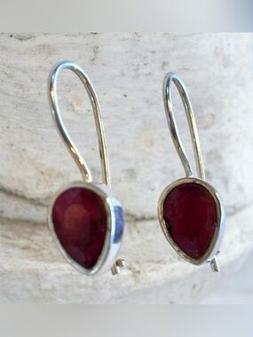 Sterling Silver Red Carnelian Earrings